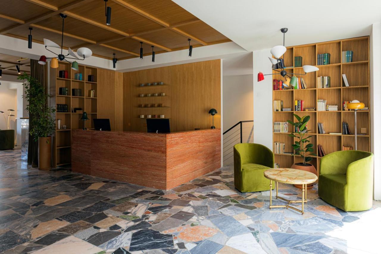 Castor & Pollux Hotel Tbilisi Exterior photo
