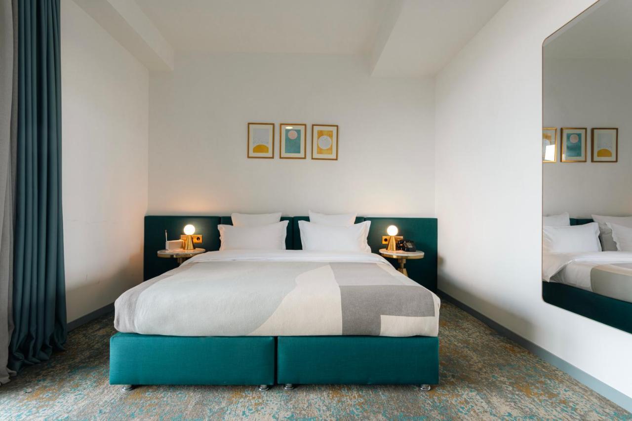Castor & Pollux Hotel Tbilisi Exterior photo