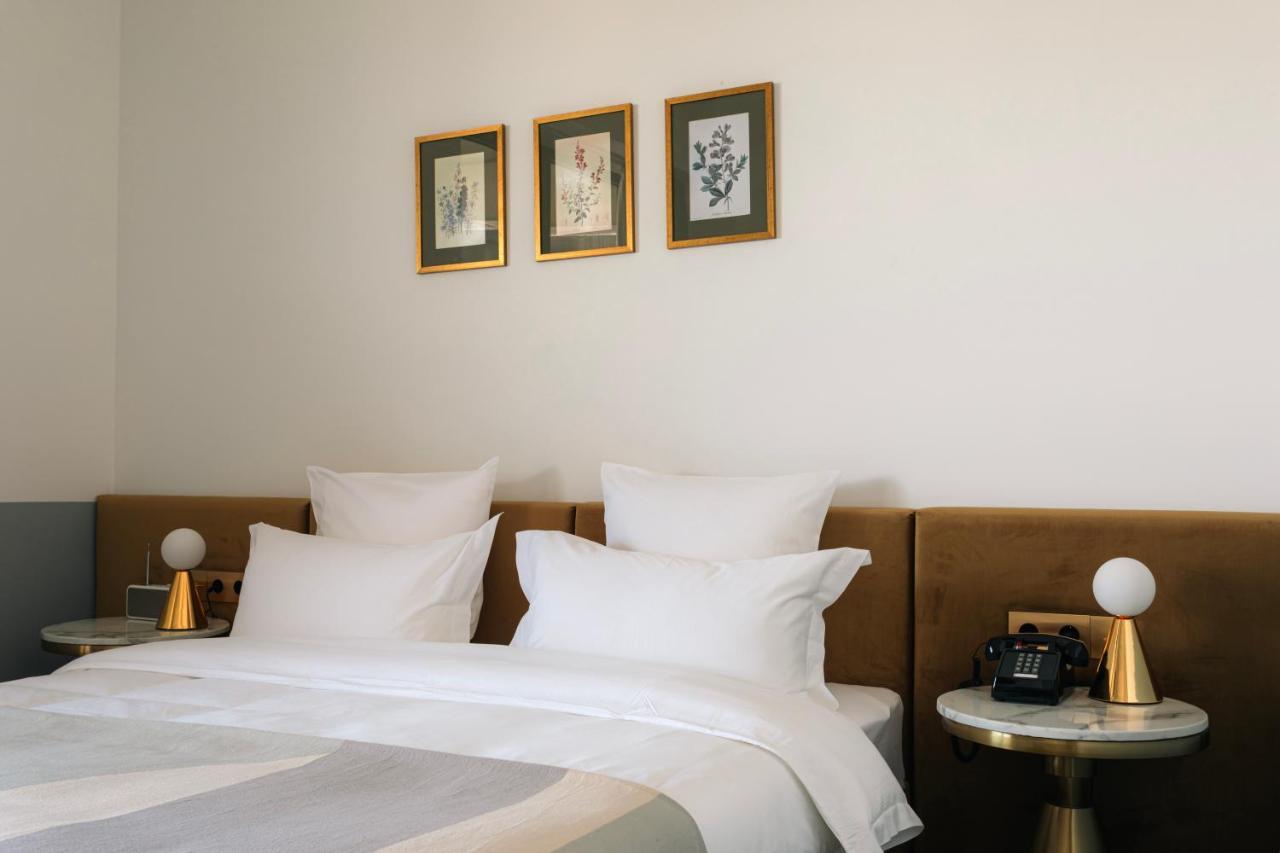 Castor & Pollux Hotel Tbilisi Exterior photo