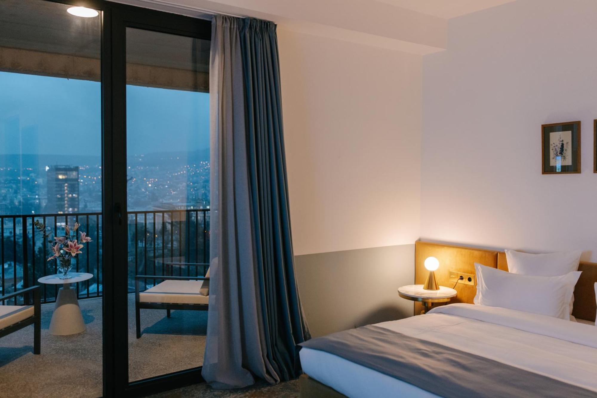 Castor & Pollux Hotel Tbilisi Exterior photo