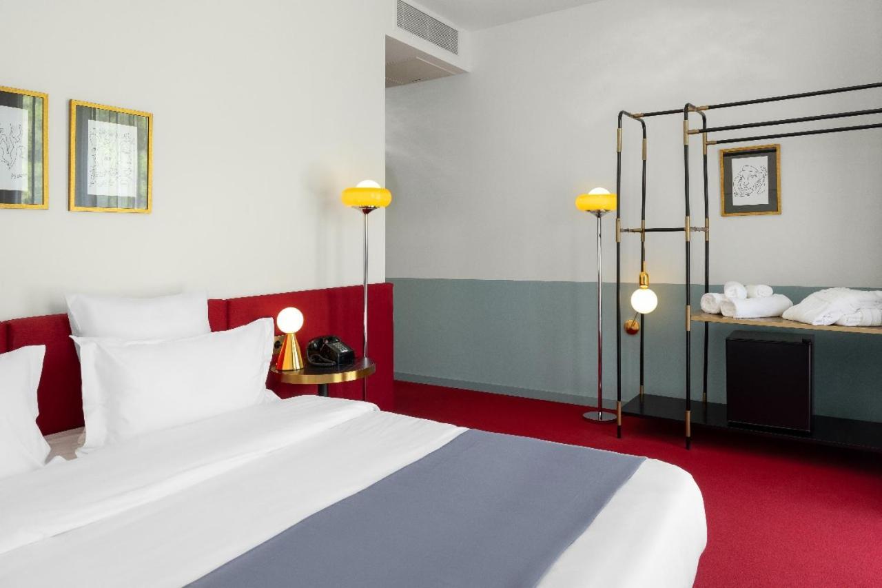 Castor & Pollux Hotel Tbilisi Exterior photo